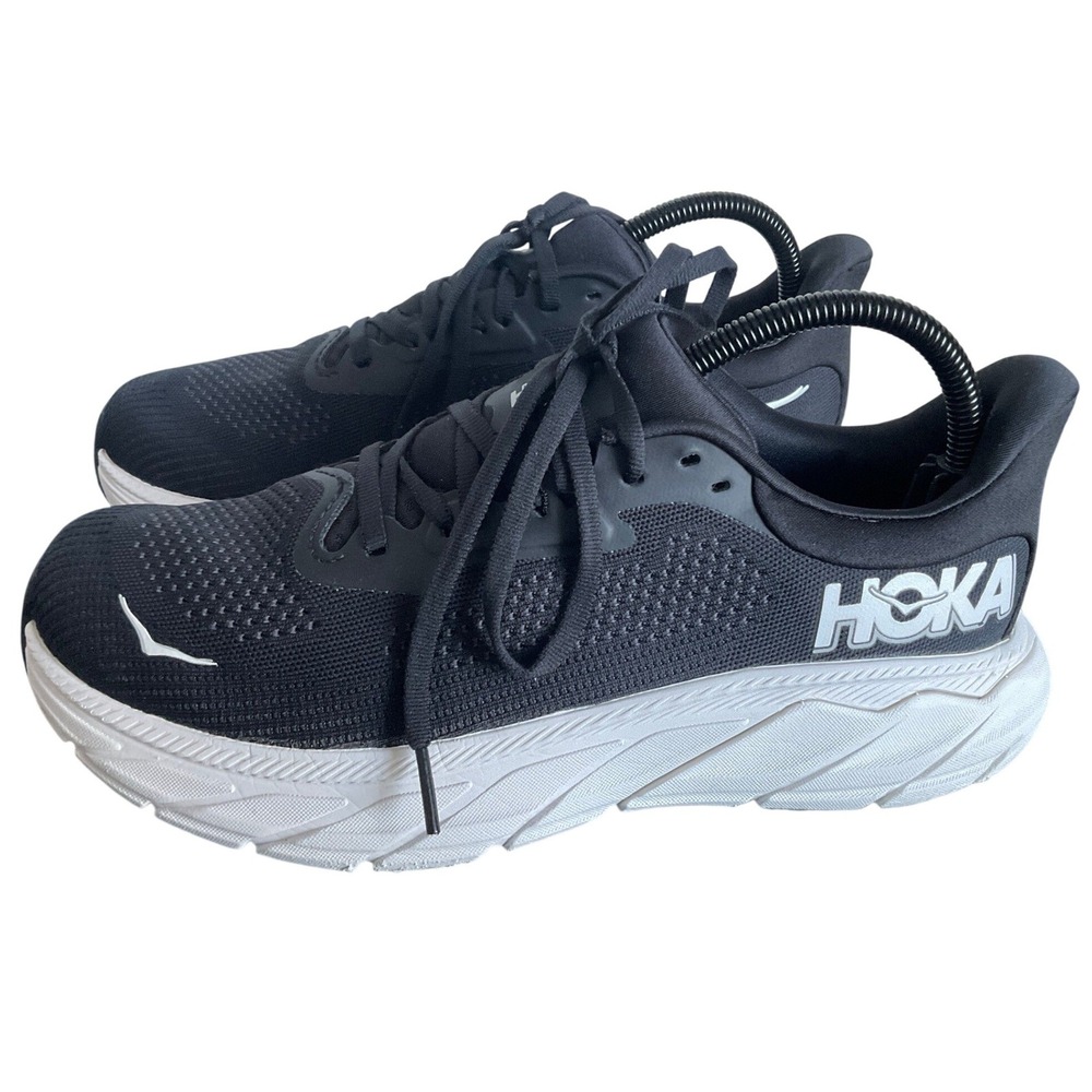Hoka One One Arahi 7 Wide Womens Size 8D Black White Running Shoes 1147890 BWHT